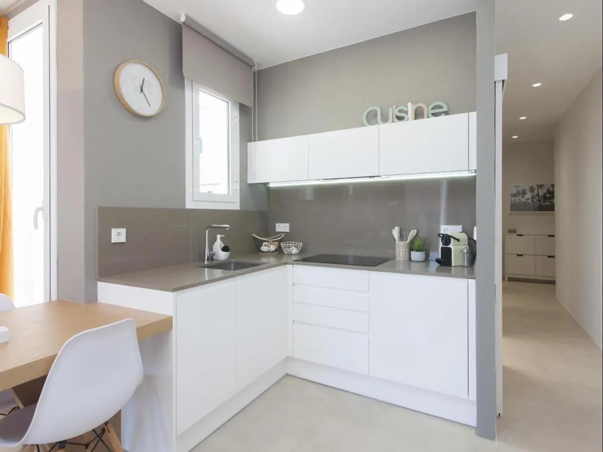 Sunny Playa Apartment Barcellona